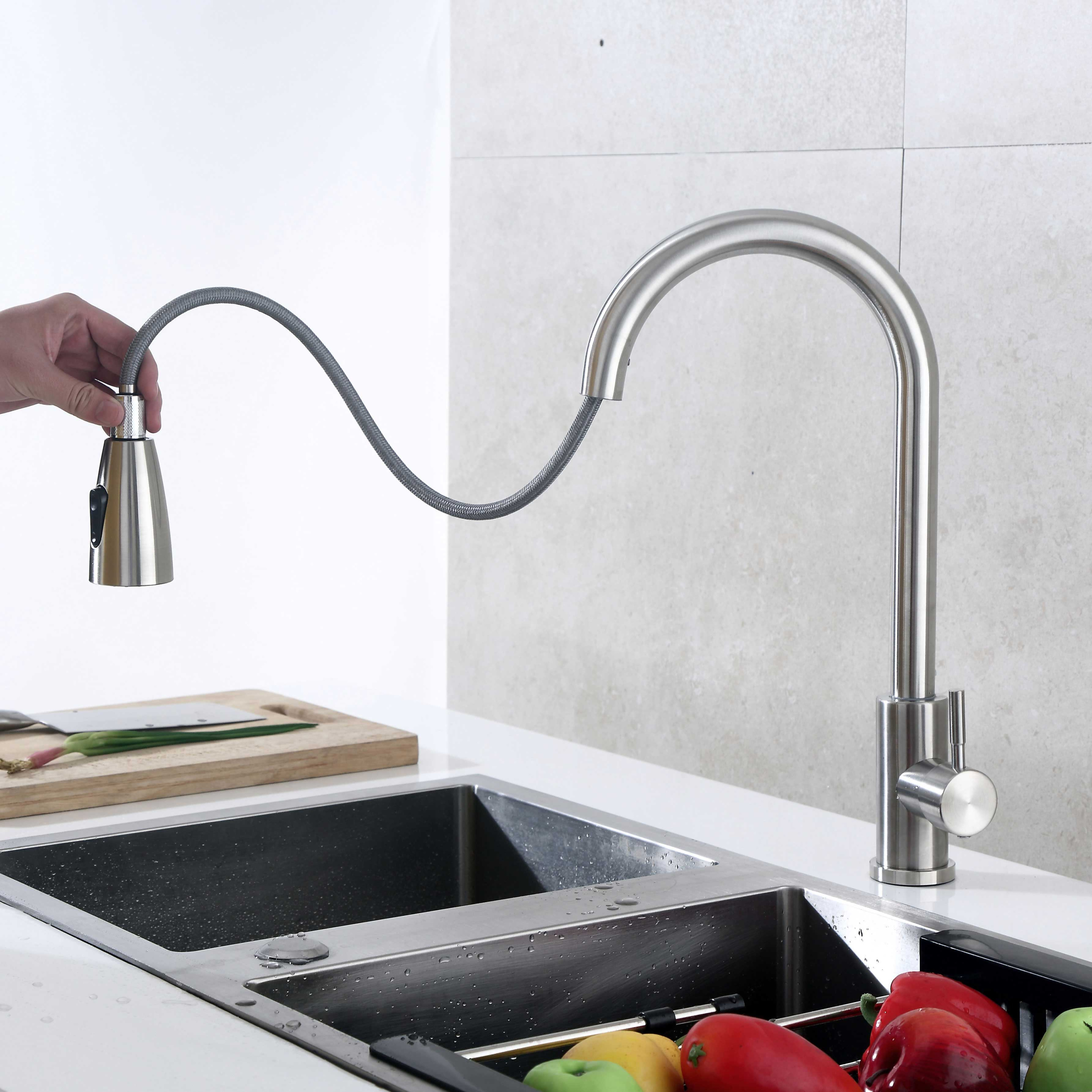 123-001 TSARSBERG Смеситель д/кухни высокий с выдвижной лейкой