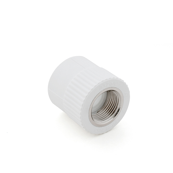 Муфта комбинированная с ВР 20х1/2" "РТП" (150/25) 10652